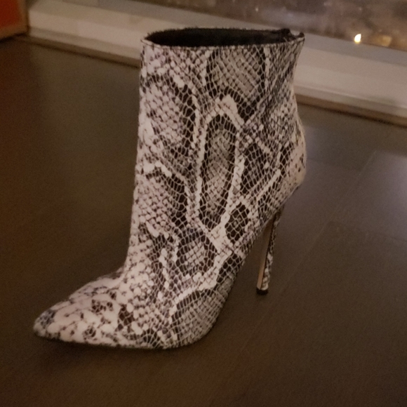 Snake Skin Booties - Picture 3 of 3